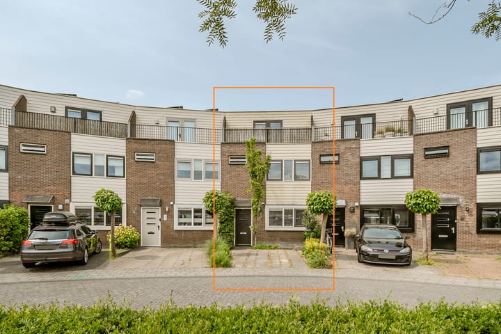 Photo of property Rosa Spierplantsoen 125, Heerhugowaard