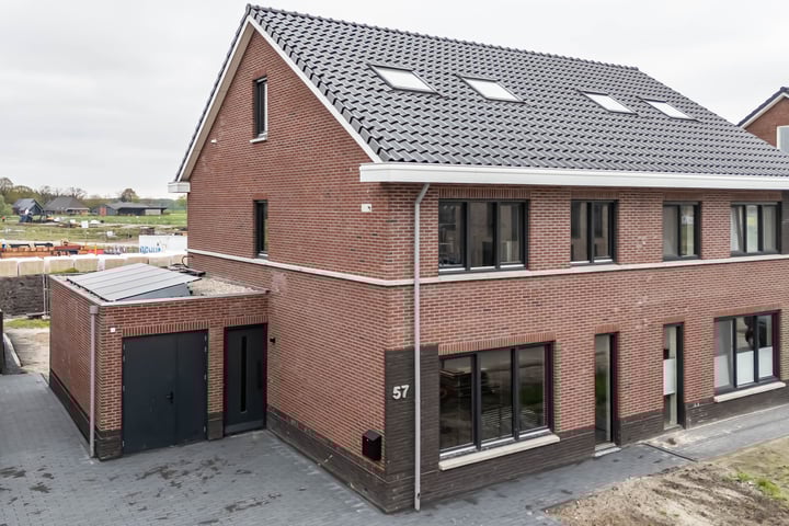 Rosa Spierweg 57 in Assen