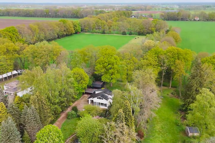 Photo of property Rosengaardeweg 30, Dalfsen