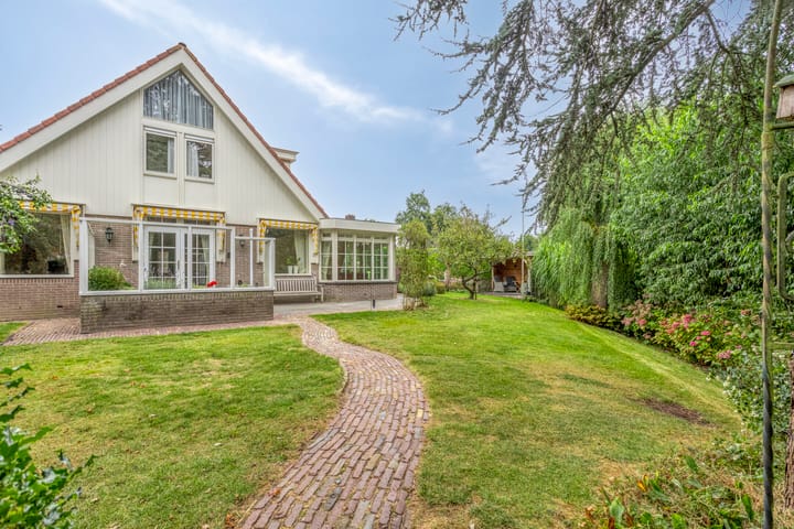 Rosmolen 1 in Noord-Scharwoude