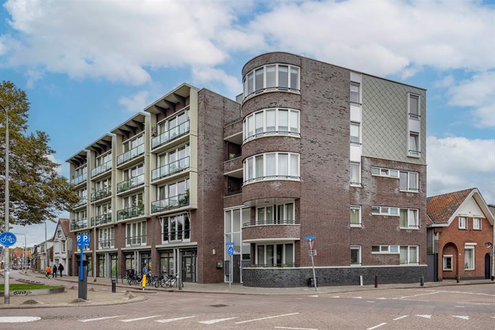 Rosmolenplein 77 in Tilburg