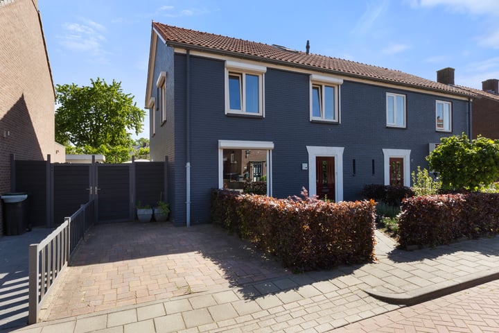 Rosmolenstraat 7 in Angeren