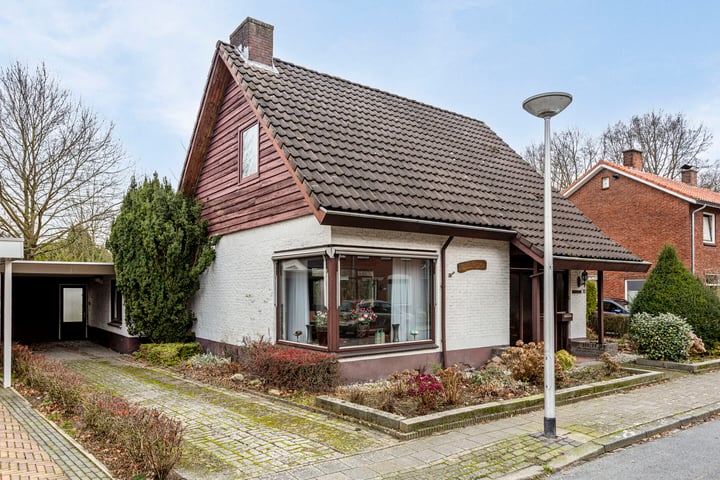 Rossumerstraat 11 in Oldenzaal