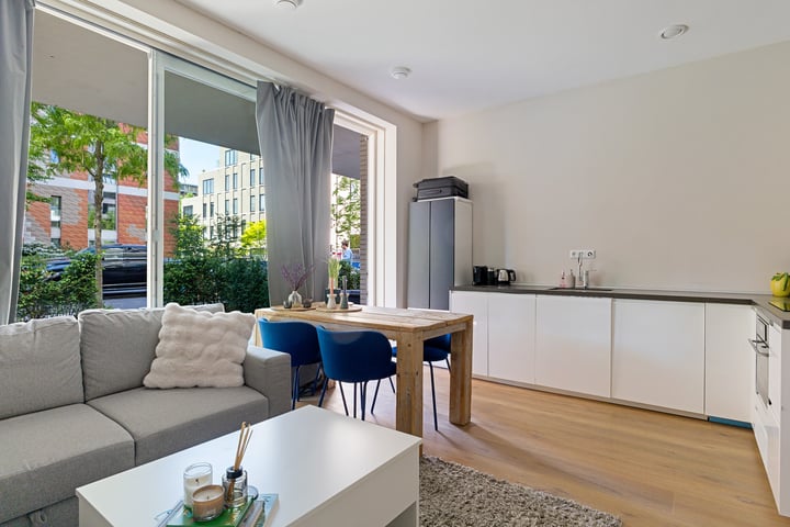 Rosy Wertheimstraat 11 in Amsterdam