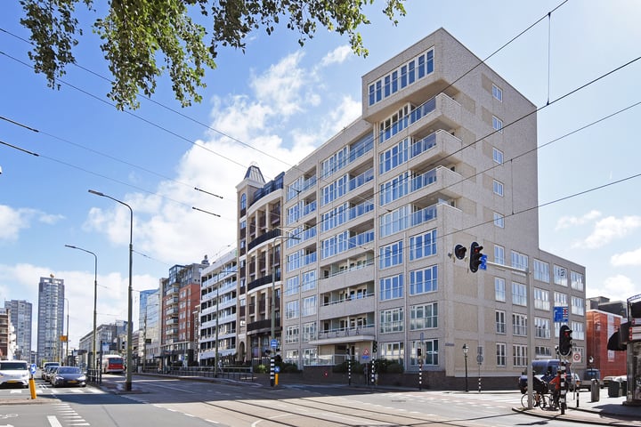 Rotterdamsestraat 2-11 in 's-Gravenhage foto