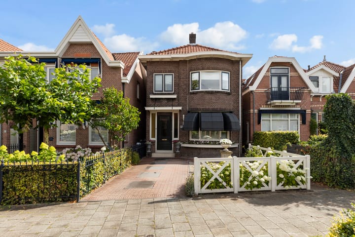 Photo of property Rotterdamseweg 147, Zwijndrecht