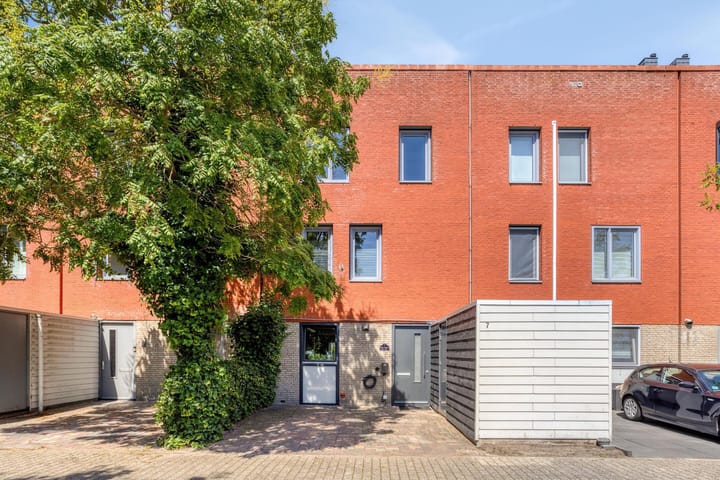 Rottumeroog 7 in Heemskerk