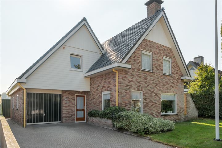 Roundeel 58 in Oudega