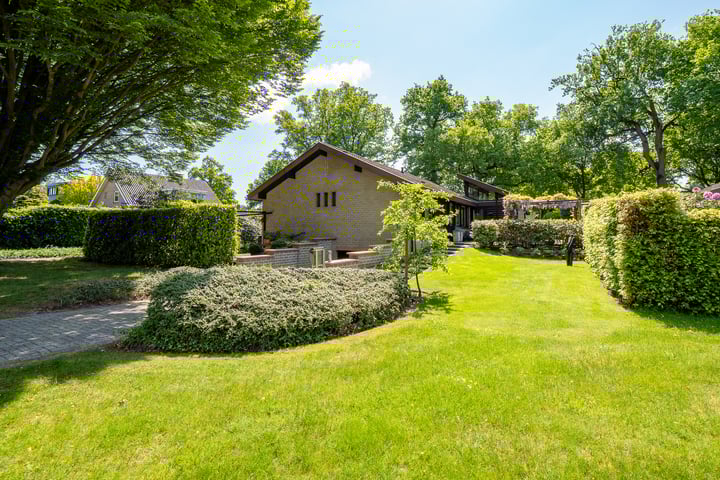 Photo of property Rozemarijnsingel 7, Wierden