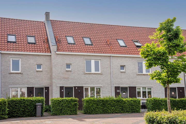 Rozenhof 40 in Borne