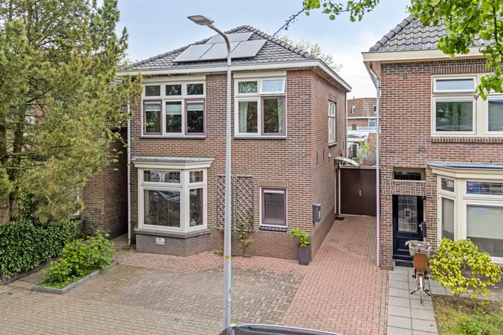 Rozenstraat 64 in Almelo