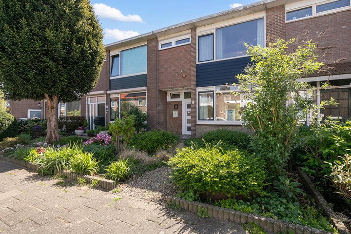 Rozenstraat 8 in Malden