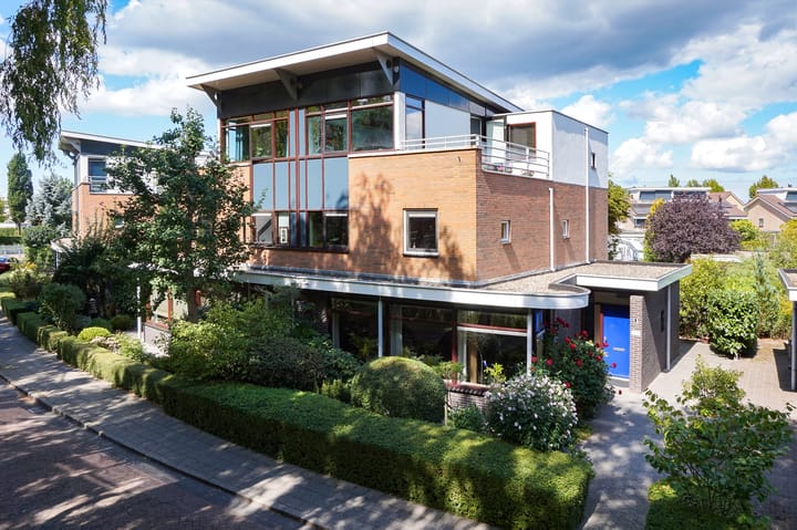 Photo of property Rubenslaan 157, Bergschenhoek