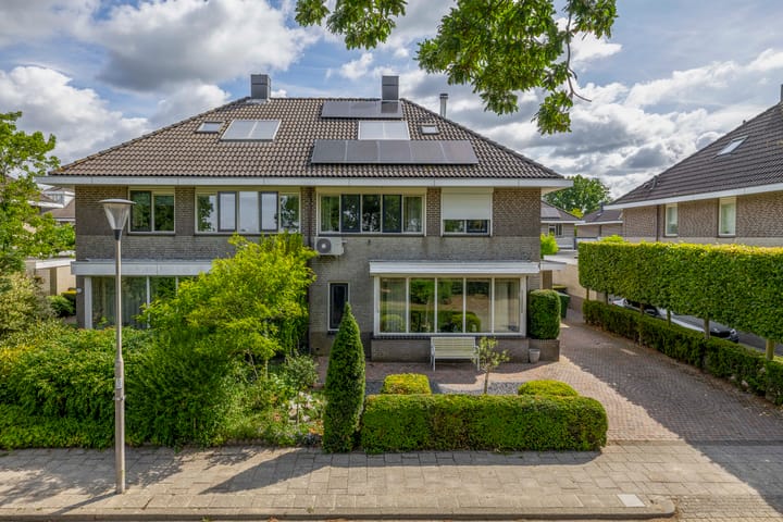 Rudolf Steinerpad 9 in Oud-Beijerland