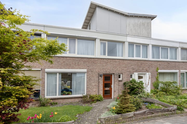 Photo of property Rudolf van Baarlestraat 12, Oss