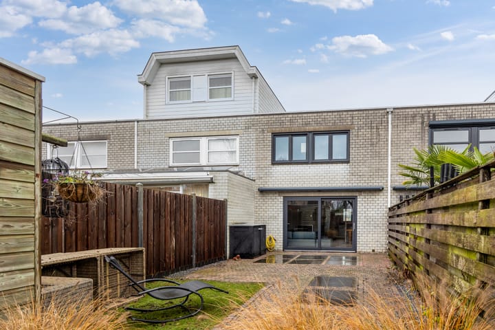 Photo of property Ruige Velddreef 95, Leusden