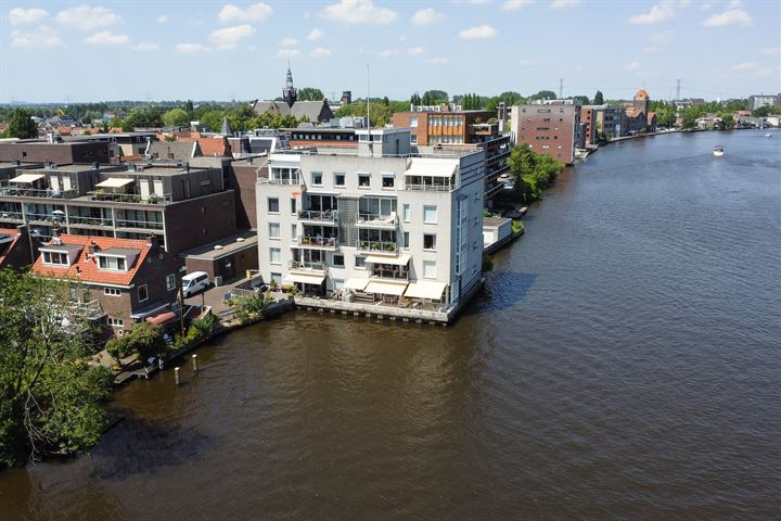 Ruijterveer 13 in Zaandam