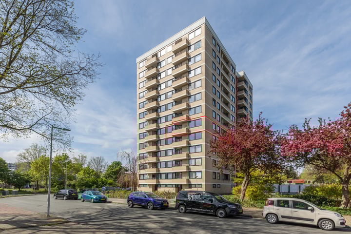 Ruimzicht 27 in Amsterdam