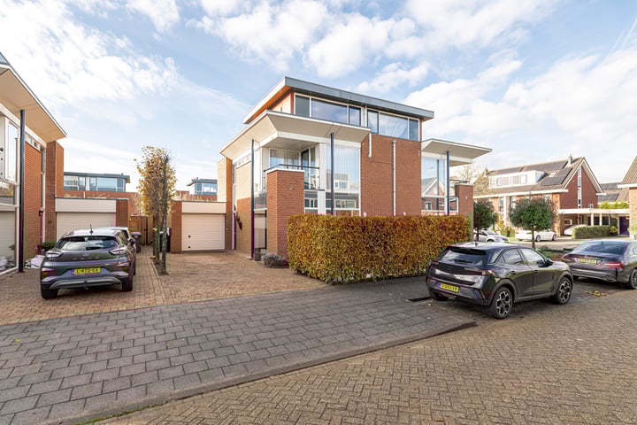 Photo of property Ruisvoorn 91, Tiel