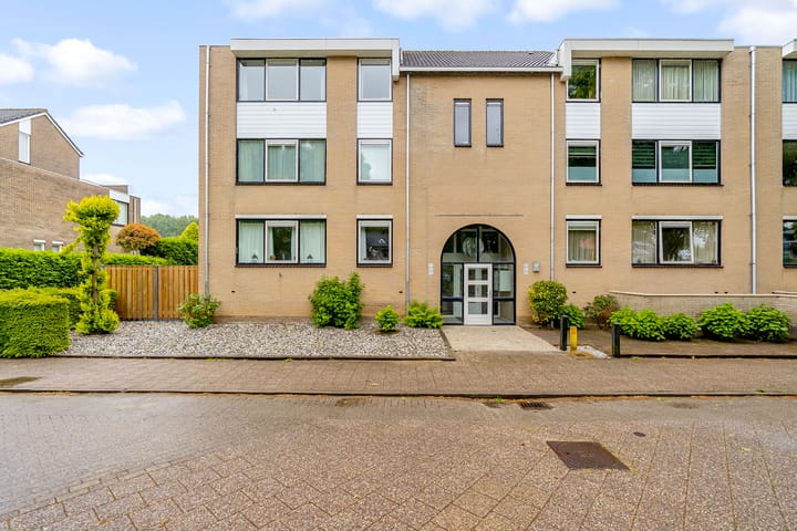 Photo of property Ruitercamp 95, Houten