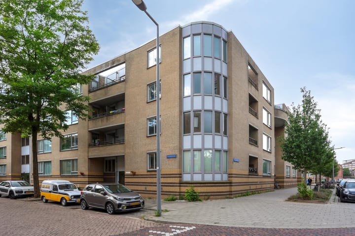 Ruivenstraat 135 in Rotterdam