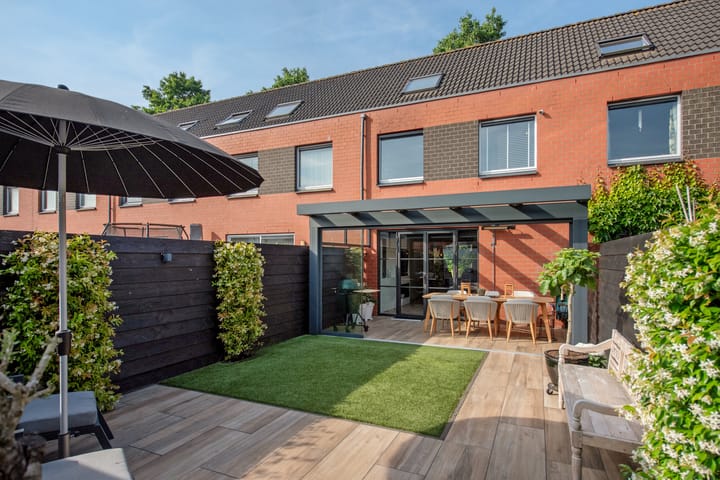 Photo of property Ruseschans 10, Zoetermeer
