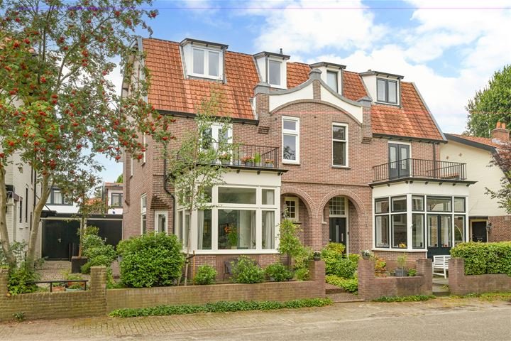 Ruthardlaan 8 in Bussum