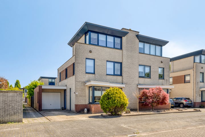 Photo of property Ruurlostraat 2, Tilburg