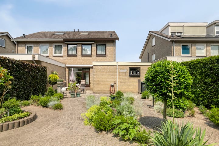 Ruusbroecgaarde 63 in Oss