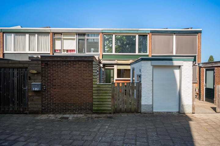 Ruys de Beerenbrouckstraat 25 in Apeldoorn
