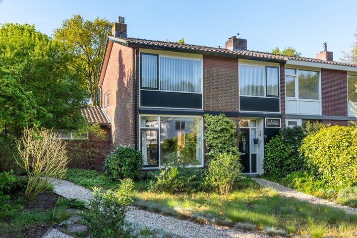 Ruys de Perezlaan 9 in Aerdenhout