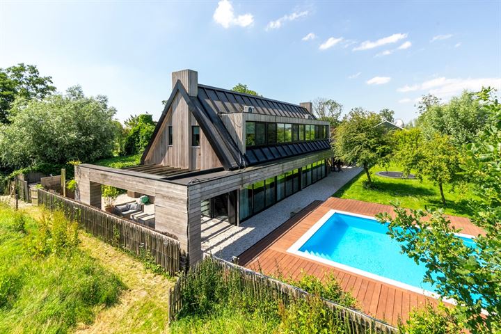 Photo of property Ryksstrjitwei 4, Menaam