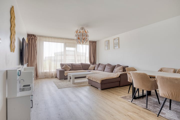 Photo of property 's-Gravelandseweg 780, Schiedam