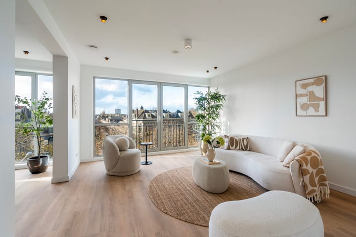 's-Gravendijkwal 122H in Rotterdam