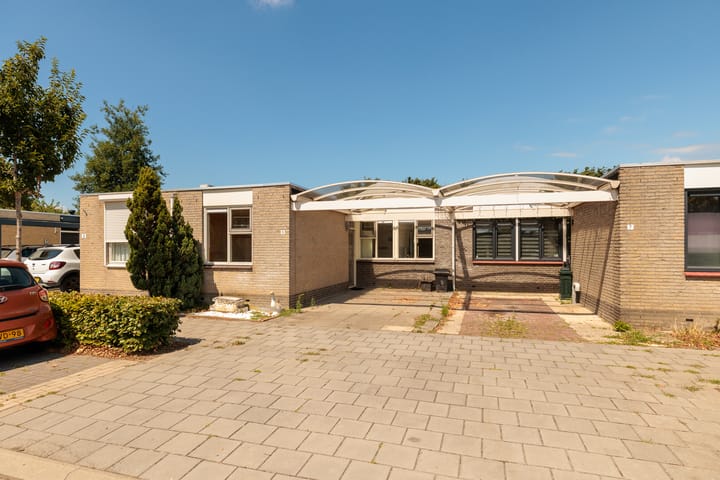 's-Gravenhagehof 5 in Almere