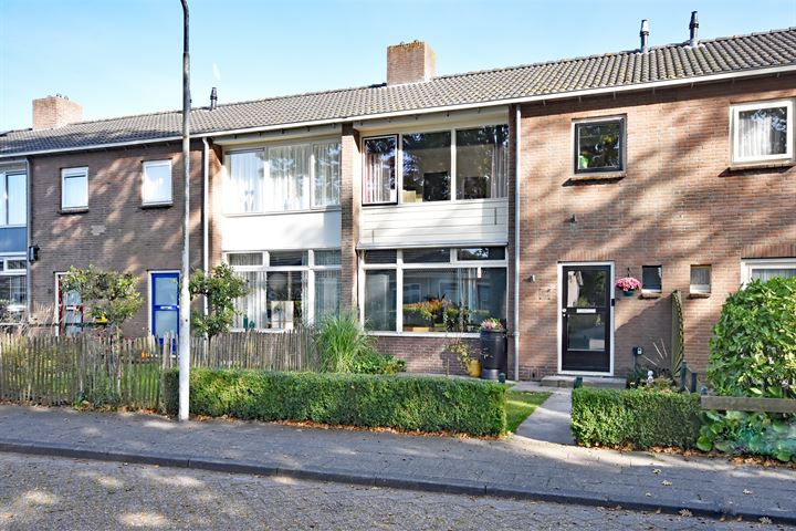 S.K. Feitsmastraat 16 in Noardburgum