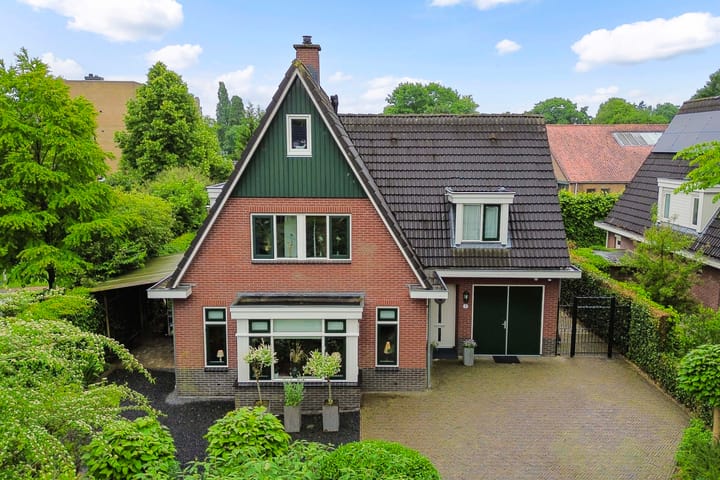 Saffierstraat 15 in Apeldoorn