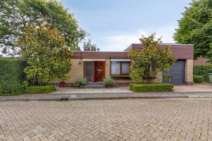 Sagittastraat 1 in Rockanje
