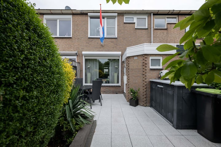 Salamanderveen 306 in Spijkenisse