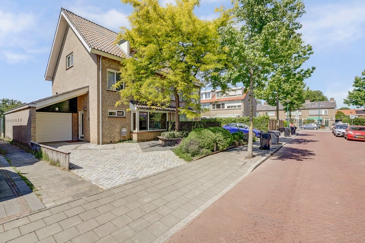 Salvialaan 53 in Oegstgeest
