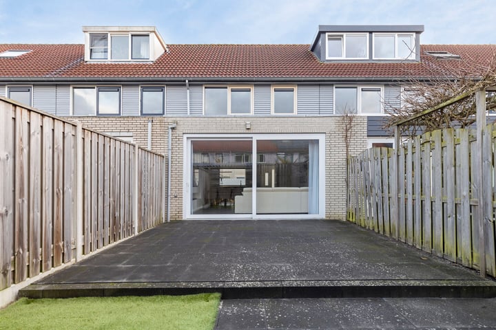 Photo of property Sambastraat 66, Almere