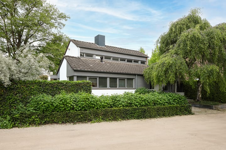 San Giorgilaan 1 in Eindhoven foto