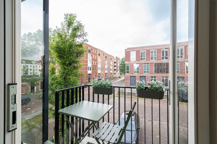 San Marinostraat 19 in Almere foto