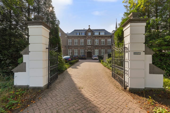 Sancta Monica 17 in Esch