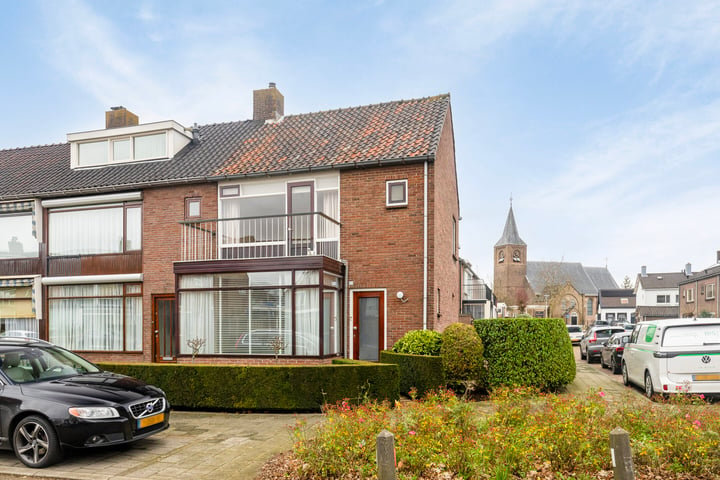 Sandelingenstraat 22 in Hendrik-Ido-Ambacht