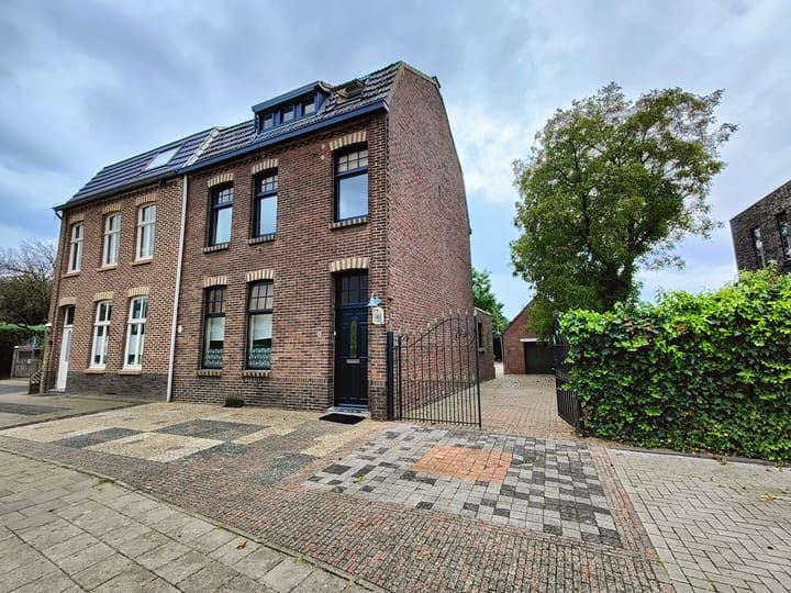 Sanderboutlaan 8 in Elsloo