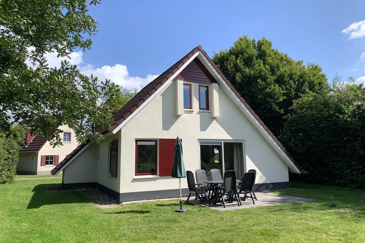 Photo of property Sandurdreef 5-290, Emmen