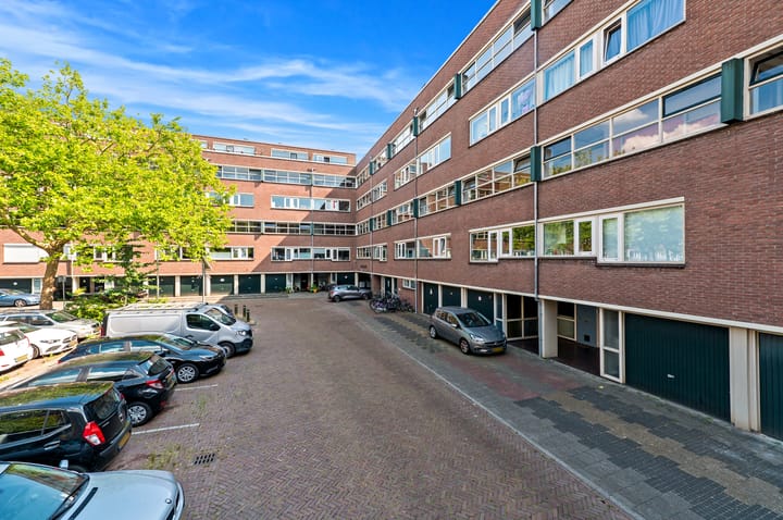 Santhorst 153 in Leiderdorp photo