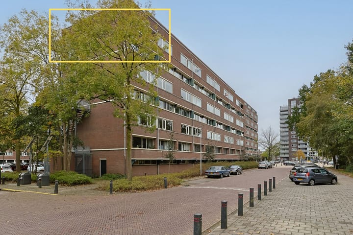 Santhorst 85 in Leiderdorp