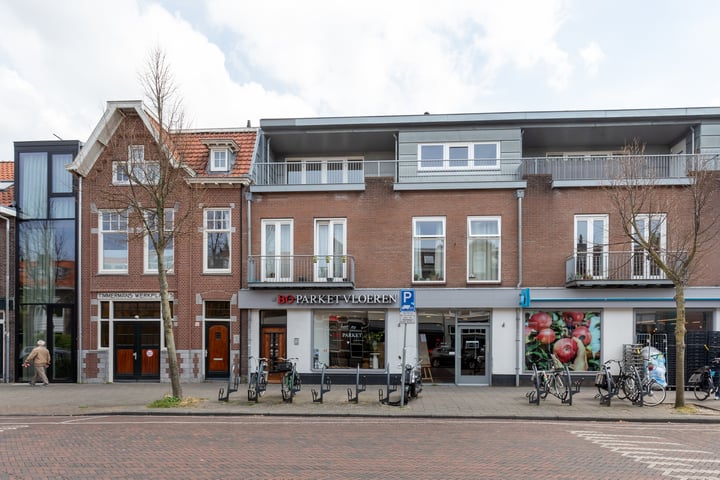 Santpoorterstraat 49 in Haarlem